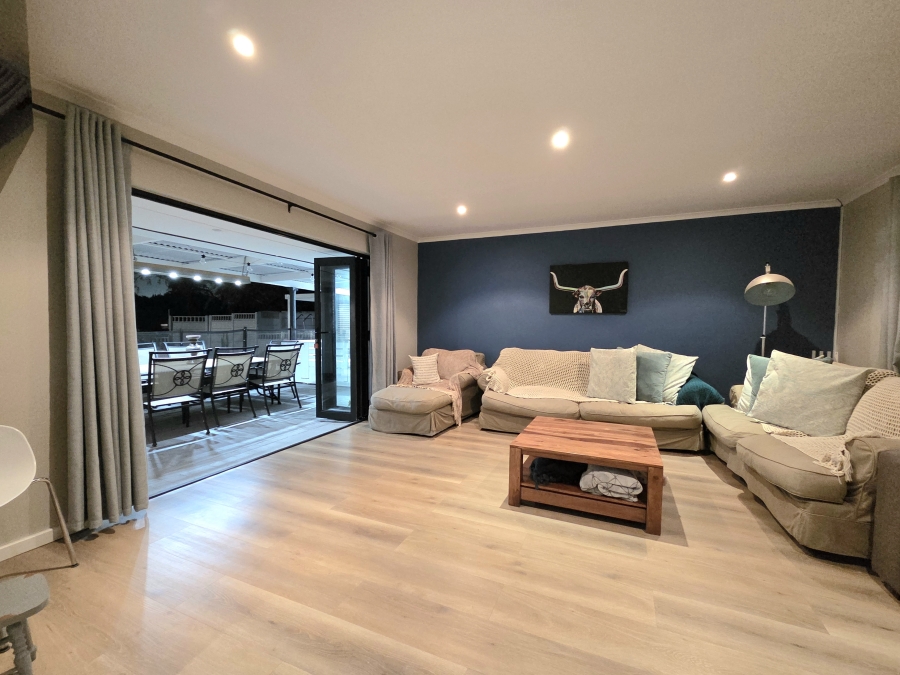 4 Bedroom Property for Sale in Eversdal Western Cape